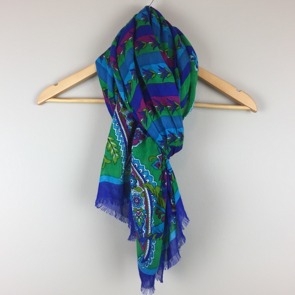 Vera Bradley Scarf Emerald Paisley Retired Print** - Picture 1 of 8